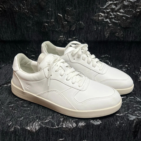 Everlane - The Court Sneaker Size 7- NWT SOLD OUT $130 - Picture 4 of 8